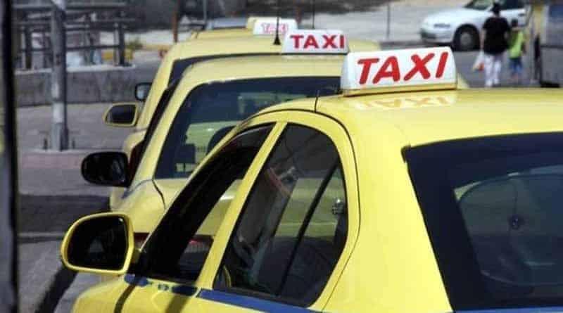 Εφιαλτική κούρσα στην Αθήνα: Ζευγάρι παρίστανε τους πελάτες και λήστεψε ταξιτζή με μαχαίρι 1