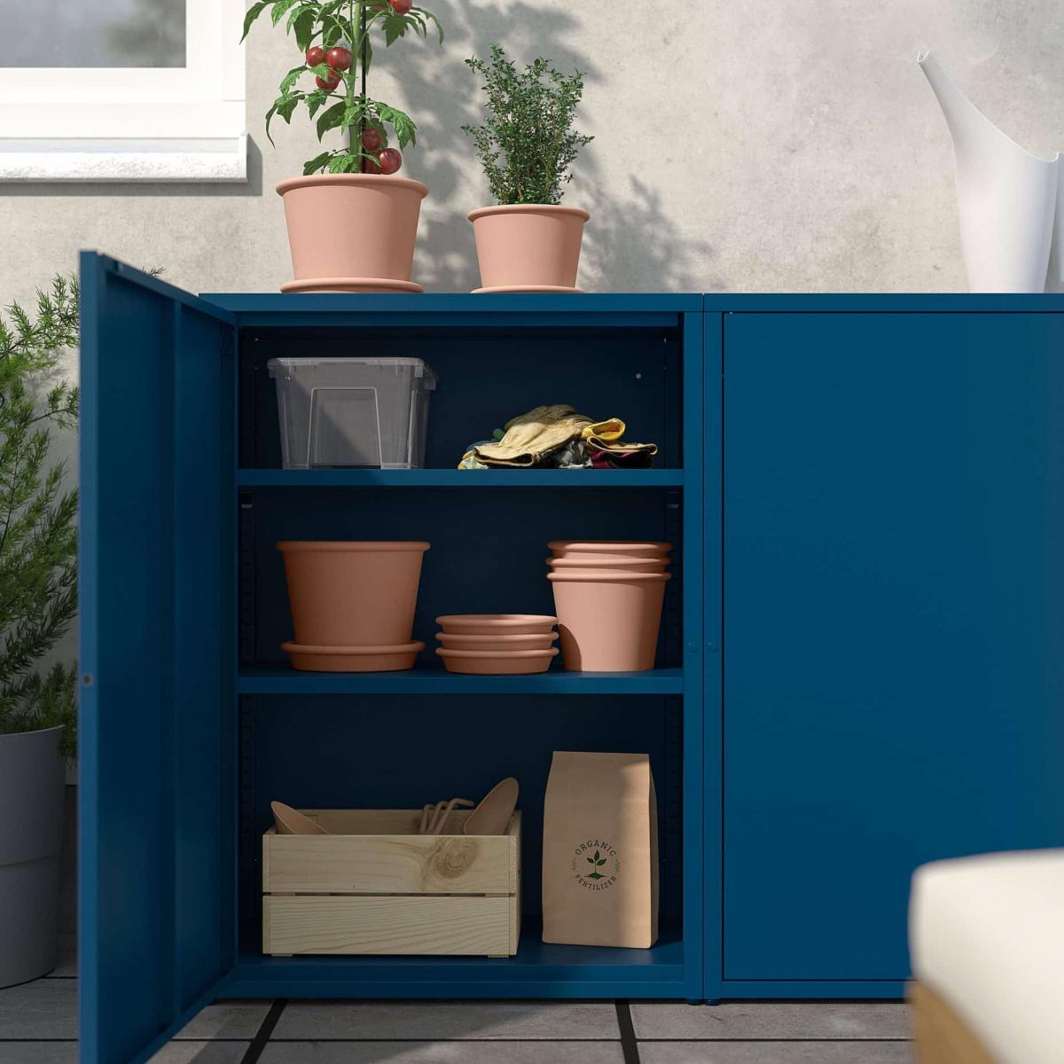 Η ντουλάπα της IKEA, ιδανική για μπαλκόνια και βεράντες, και επίσης κατάλληλη για σαλόνια 2 1 5