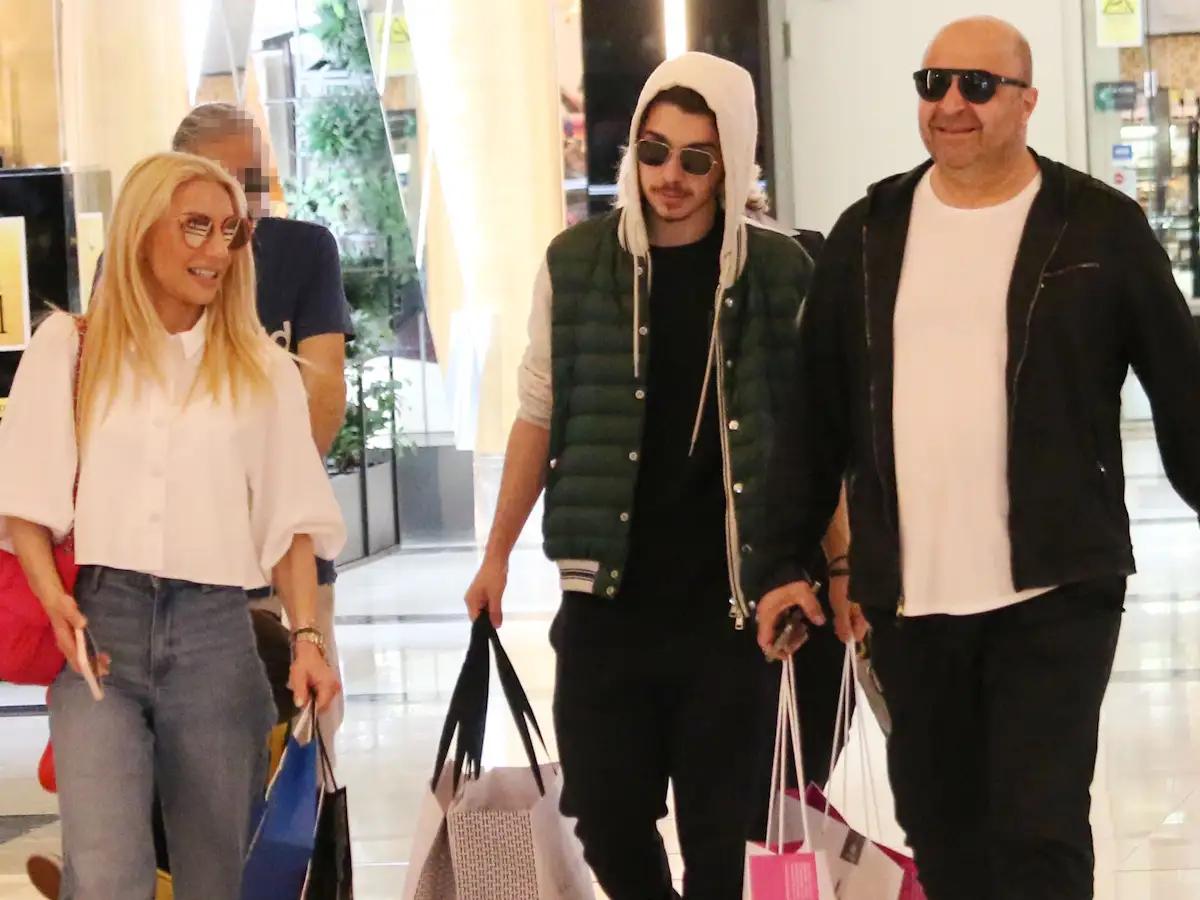 Σεφερλής για τον γιο του: «Θα λυπηθώ αν αποφασίσει να φύγει μόνος του για το εξωτερικό. Θα χαρώ αν πάρει και τη μάνα του μαζί» 1 seferlis tsavalia