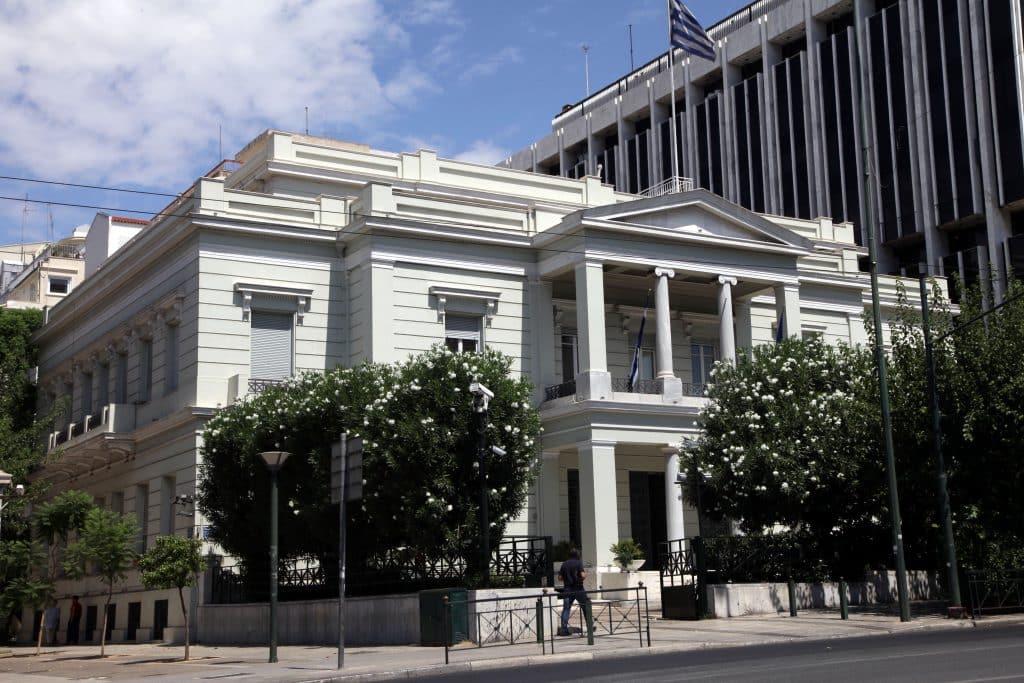 Απαγόρευση εισόδου και απέλαση Ελλήνων συνδικαλιστών από το Ισραήλ – Θύελλα αντιδράσεων 1 ypourgeio exoterikon 1024x683 1