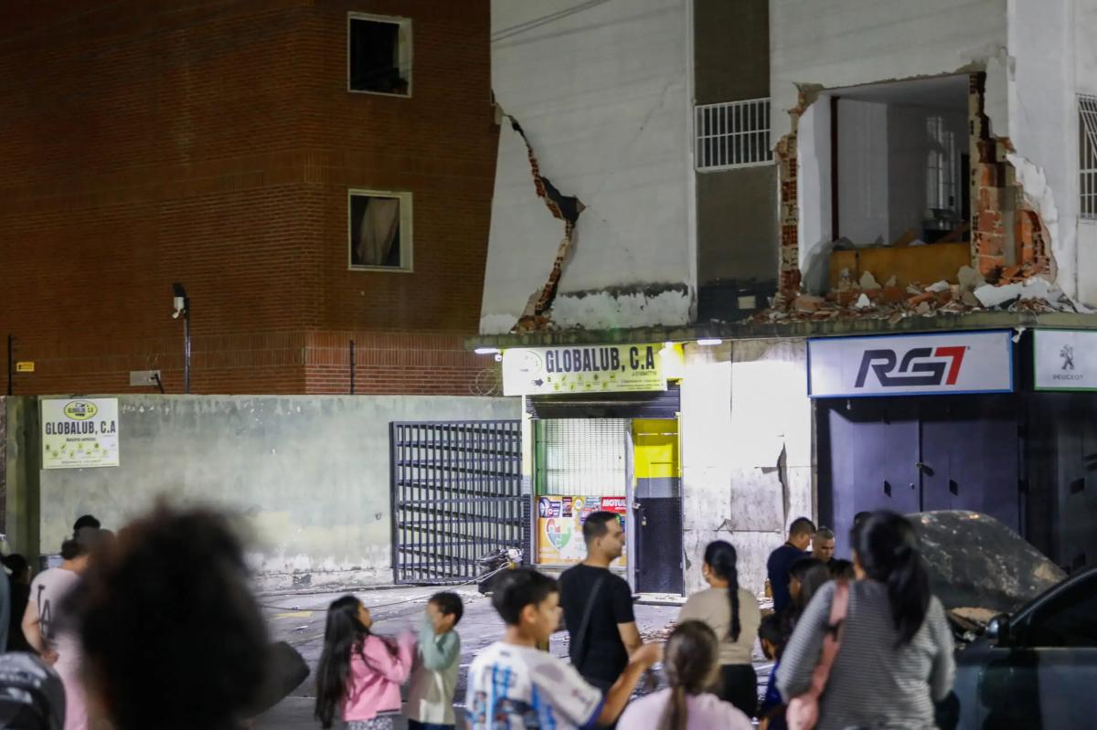venezuela earthquake209 scaled 1