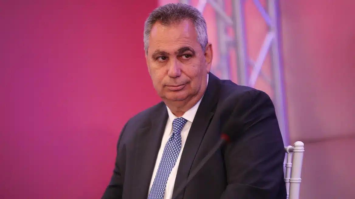 Φεύγει από τον ΣΚΑΪ μετά από 23 χρόνια ο Βασίλης Χιώτης 1 maketa