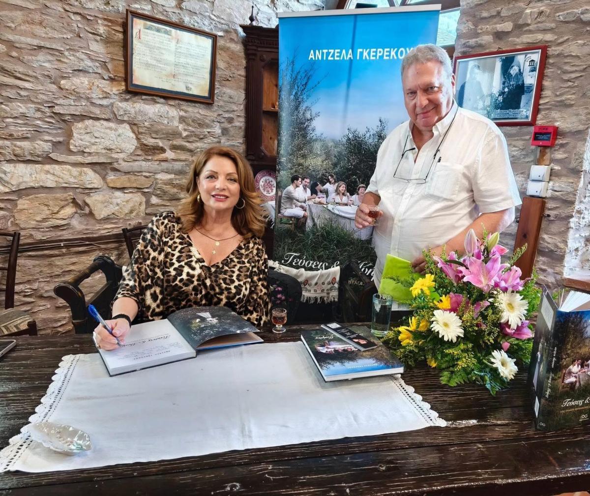 Με λεοπάρ καφτάνι, πανύψηλο πέδιλο και πεντικιούρ στην πένα: Η Άντζελα Γκερέκου παραδίδει μαθήματα στιλ στα 67 της 6 4