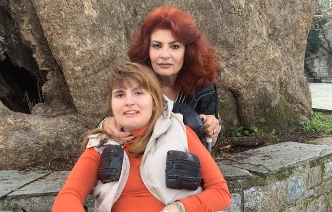 Μυρτώ Παπαδομιχελάκη: Η Μυρτώ της Πάρου κοίταξε την κάμερα και συνέβη αυτό που οι γιατροί θεωρούσαν παντελώς αδύνατο 2 110 680x435 1