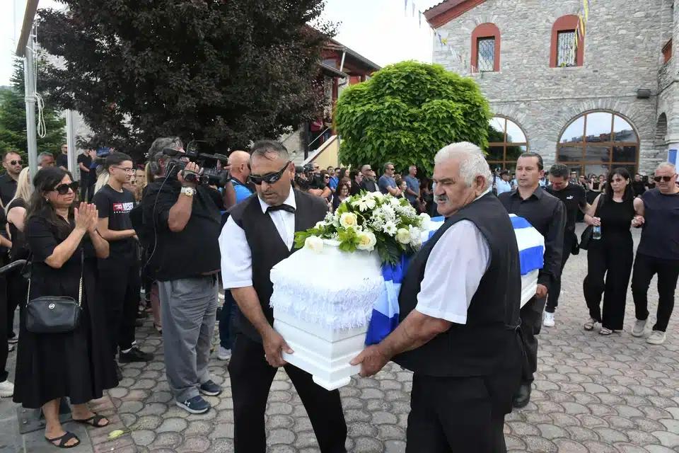 kideia 45xroni dolofonia drama 1.jpg
