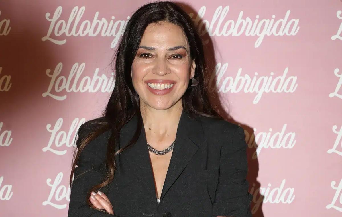 Ναταλία Δραγούμη: «Δεν έχω μυστικά ομορφιάς, καλύτερα οι ρυτίδες παρά τα φουσκώματα στο πρόσωπο» 2 dragoumi