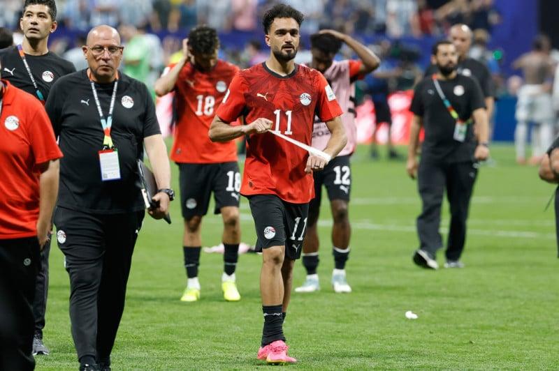 Έξαλλος ο προπονητής της Αιγύπτου: "Ίσως ήθελαν ο Μέσι να συνεχίσει"