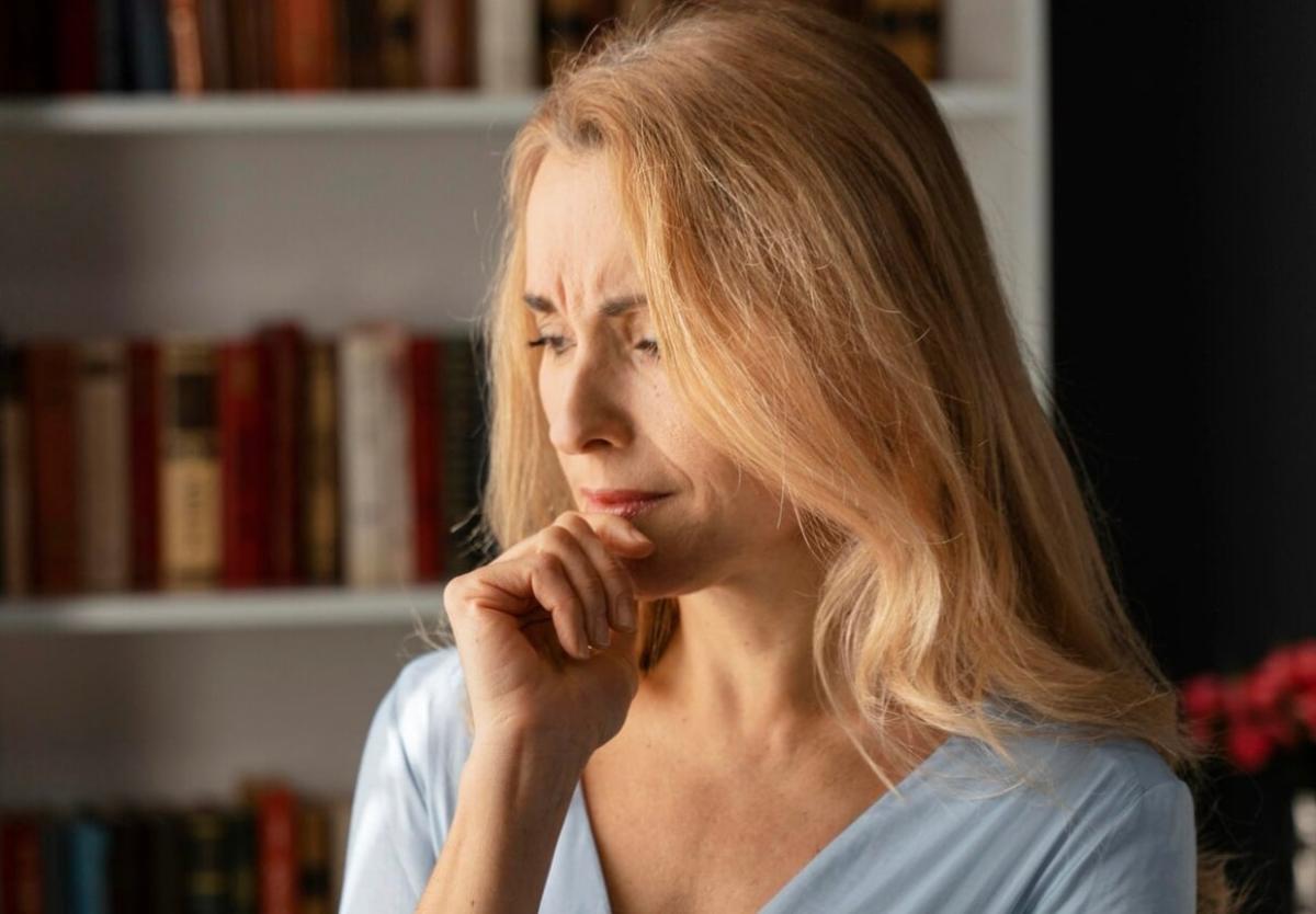 Εάν μια γυναίκα εμφανίζει αυτές τις 9 συμπεριφορές, είναι κρυφά δυστυχισμένη στη ζωή 3 stigmiotypo othonis 2025 03 29 23.02.49