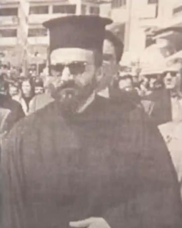 Υπόθεση Μαριάννας Μυγδανάλευρου: Την ανάγκασε να πιει πετρέλαιο, την περιέλουσε και την έκαψε ζωντανή 2 eksafanisi papa mugdanaleurou06