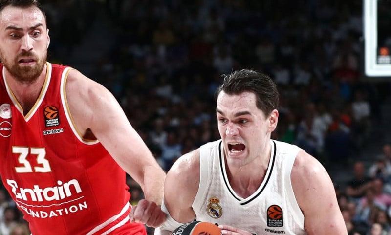 "Ο Χεζόνια κάνει τα πάντα να φύγει από Ρεάλ" - Ρεπορτάζ και για Παναθηναϊκό