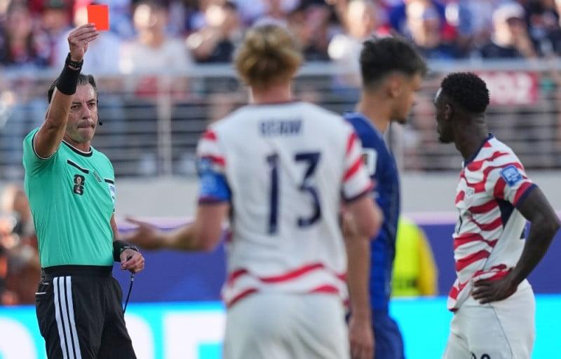 Στα... κάγκελα οι Νορβηγοί - Καταγγελία κατά FIFA για Μπάλογκαν