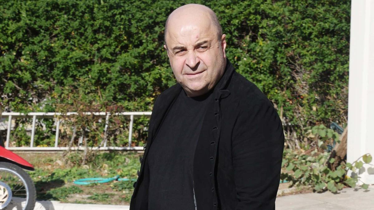 Σεφερλής: Χαμός με θεατή που «έκανε το λάθος» να φύγει από την παράστασή του – Η αντίδραση του ηθοποιού 1 markos seferlis new