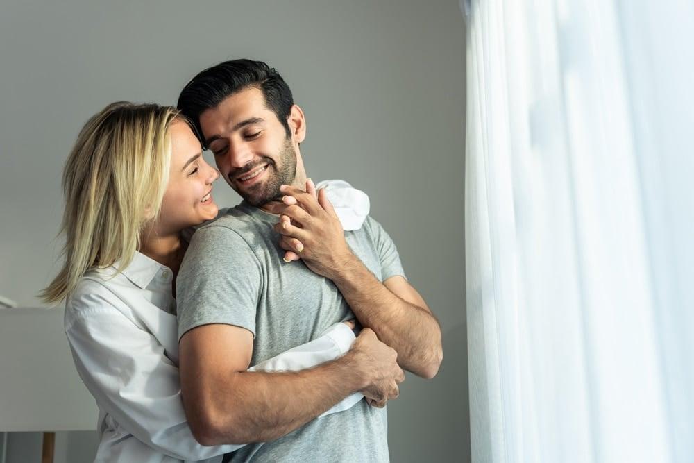 Σeξ: Ο κίνδυνος που διατρέχουν οι γυναίκες όταν δεν κάνουν τουλάχιστον μία φορά την εβδομάδα 2 sex kai makrozoia nea ereyna