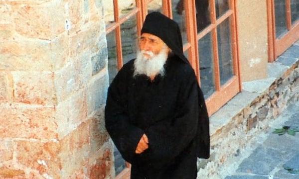 Τι έλεγε ο Άγιος Παΐσιος για τις πυρκαγιές πριν την γιορτή της Παναγίας 1 31659463 agios paisios makedonia