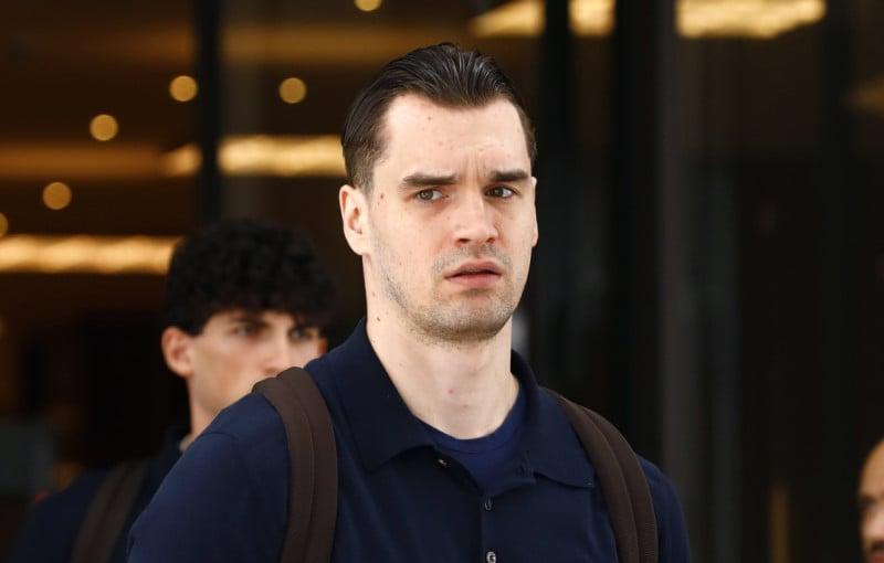 «Ο Ολυμπιακός έτοιμος να προσφέρει μεγάλο συμβόλαιο στον Χεζόνια»