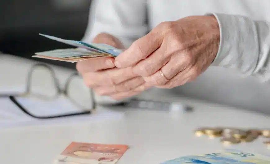 Επίσημο: Κυκλοφόρησαν τα ευχάριστα - Μεγάλη «ανάσα» για 670.000 συνταξιούχους 1 syntaksioyxoi
