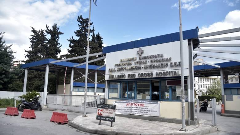 Καταγγελία για επίθεση σε νοσηλεύτρια στον «Ερυθρό Σταυρό»: Ασθενής την άρπαξε από τα μαλλιά και την χτύπησε σε πόρτες 3 erithros eisodos