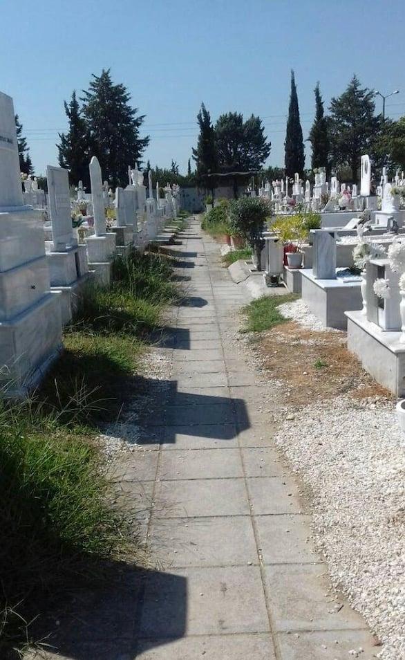 «Που είναι το παιδί μου;»: Οι δραματικές στιγμές μητέρας πάνω από τον τάφο του 24χρονου γιου της 2 stigmiotypo othonis 2026 08 16 22.52.18