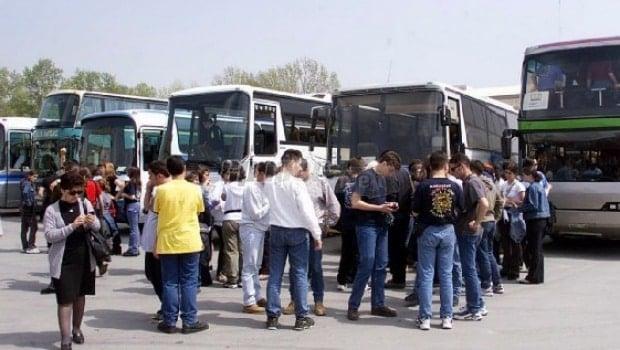 Σχολικές εκδρομές: Ο καθηγητής θα επιβλέπει ακόμη και την ταχύτητα του λεωφορείου 2
