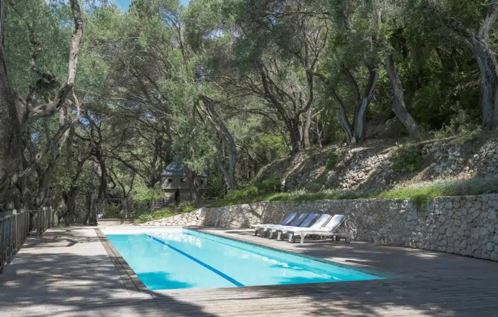 Madonna: Βρήκαμε το παραθαλάσσιο «παλάτι» όπου έμεινε για τις διακοπές της στην Κέρκυρα 5 nb1390 69