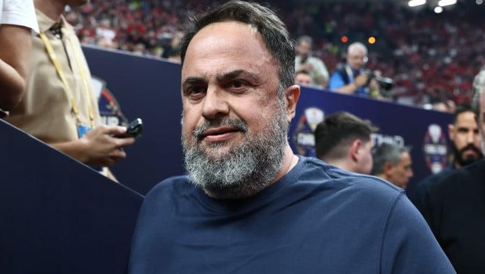 "Tα βλέπετε τα σκυλιά, θα τα αλλάξω κι αυτά"! Αποκάλυψη για ομιλία Μαρινάκη