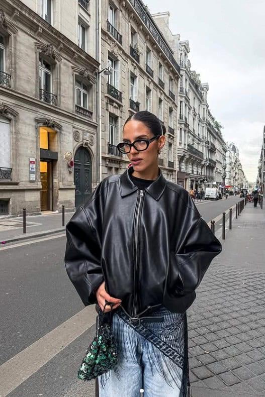 Αυτή είναι η «αδελφή» της Τούνη: Ποια είναι η Κωνσταντίνα που ανοίγουν μαζί μαγαζί στο Παρίσι - Τι θα πουλάνε; 4 4 60