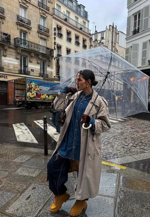 Αυτή είναι η «αδελφή» της Τούνη: Ποια είναι η Κωνσταντίνα που ανοίγουν μαζί μαγαζί στο Παρίσι - Τι θα πουλάνε; 5 5 25