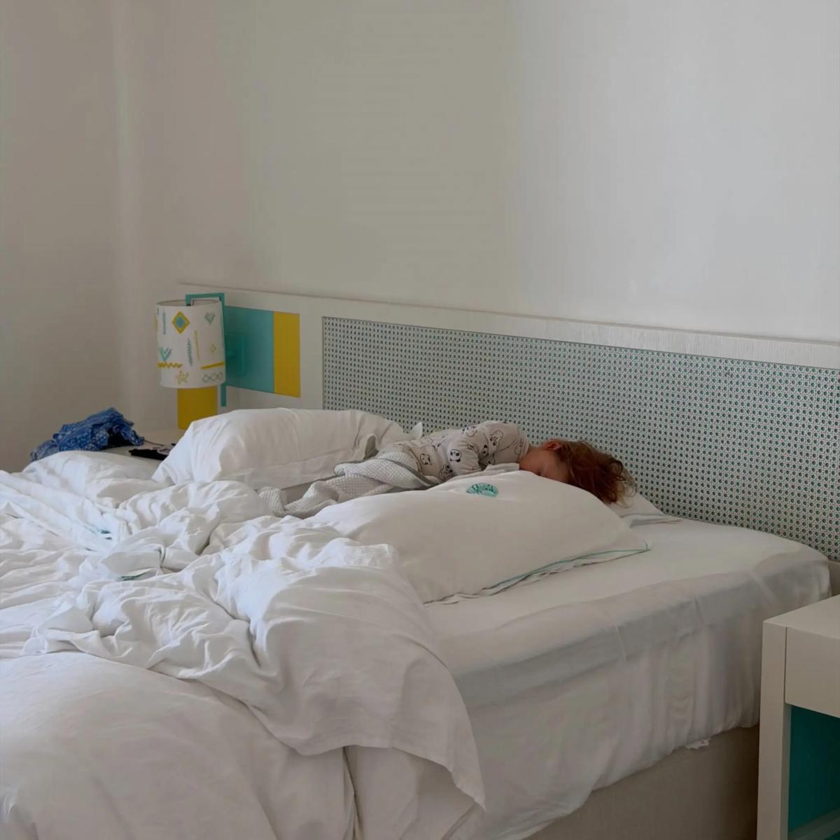 Κωνσταντίνος Αργυρός και Αλεξάνδρα Νίκα στην Ίο για οικογενειακές διακοπές μαζί με τα παιδιά τους - Οι φωτογραφίες 7 vasilis 3 1 2048x2048 1