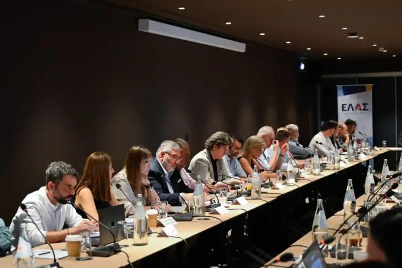 Αλέξης Τσίπρας: «Να παράγουμε περισσότερα, να μοιράζουμε δικαιότερα, να ζούμε καλύτερα» 4 tsipras2