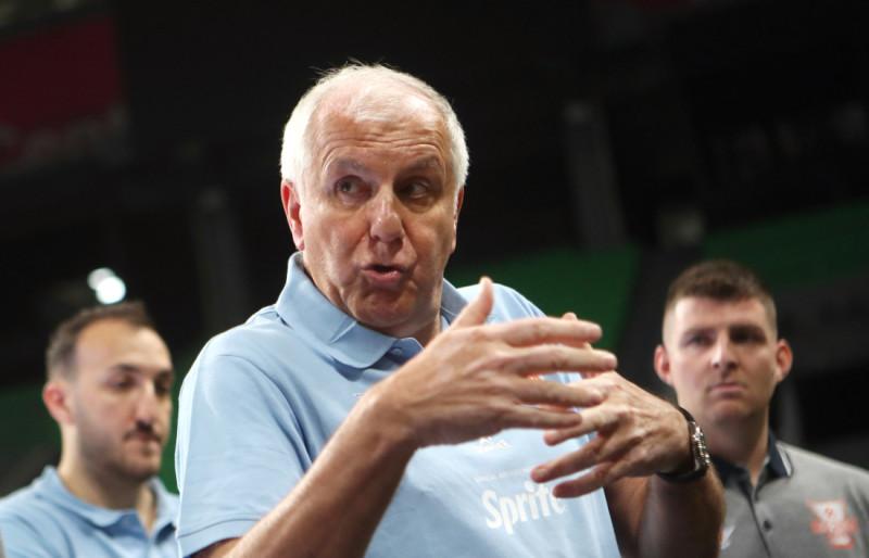 Υπόκλιση για Ζοτς από Πεναρόγια: "Παραπάνω από προπονητής στη Σερβία"