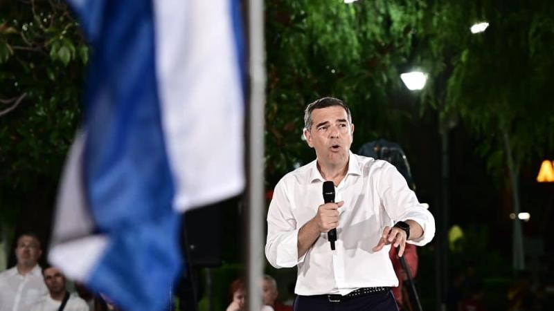 Τσίπρας: «Η ΕΛΑΣ γεννήθηκε για να επανιδρύσει μια ισχυρή προοδευτική παράταξη» 3 67a3c907e3da4396b75d680e1446bf1b