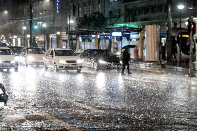 Καμπανάκι Μαρουσάκη για ραγδαία αλλαγή του καιρού: Έρχονται έντονη αστάθεια με κεραυνούς, καταιγίδες και χαλάζι – Οι πιο δύσκολες ημέρες