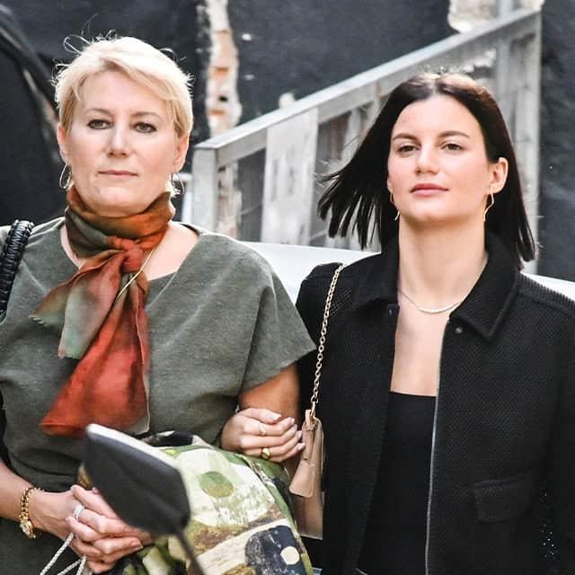 Έτοιμη για γάμο η καλλονή κόρη του Καραμανλή: Ποιος είναι ο επιχειρηματίας που παντρεύεται – Χαρές για τον πρώην πρωθυπουργό 4 maketa aliki karamanli2