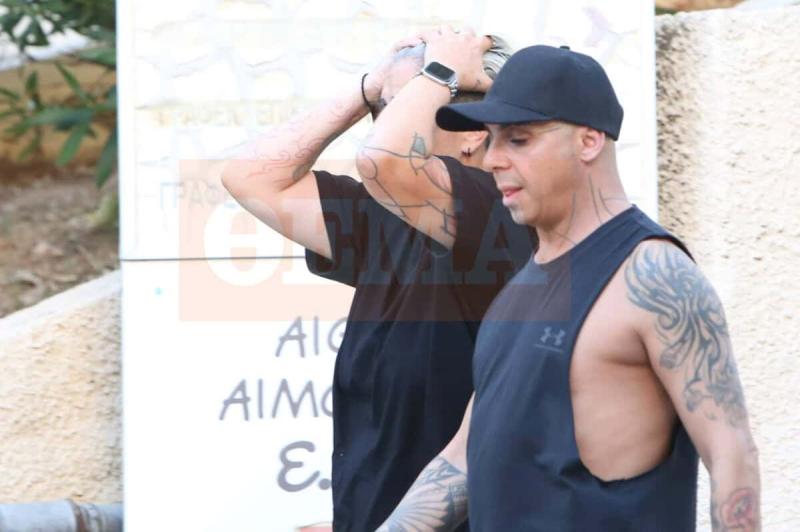 Σπαράζει η Μαρία Μαζωνάκη: Τα ουρλιαχτά της αδερφής του Γιώργου έξω από το «ΕΛΠΙΣ», λίγο μετά την ανακοίνωση του θανάτου 2 2 69