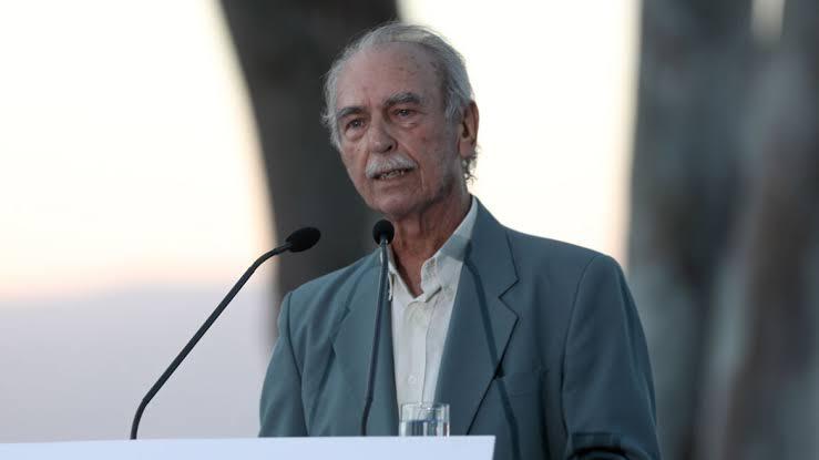 Πέθανε ο Σπύρος Χαλβατζής – Έφυγε από τη ζωή το ιστορικό στέλεχος του ΚΚΕ 3 images 31