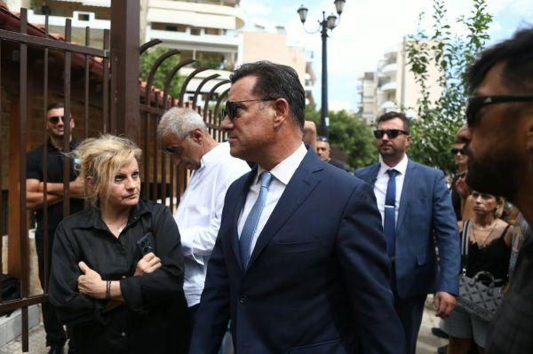 &Epsilon;&Xi;&Omicron;&Delta;&Iota;&Omicron;&Sigma; &Alpha;&Kappa;&Omicron;&Lambda;&Omicron;&Upsilon;&Theta;&Iota;&Alpha; &Tau;&Omicron;&Upsilon; &Tau;&Rho;&Alpha;&Gamma;&Omicron;&Upsilon;&Delta;&Iota;&Sigma;&Tau;&Eta; &Gamma;&Iota;&Omega;&Rho;&Gamma;&Omicron;&Upsilon; &Mu;&Alpha;&Zeta;&Omega;&Nu;&Alpha;&Kappa;&Eta;