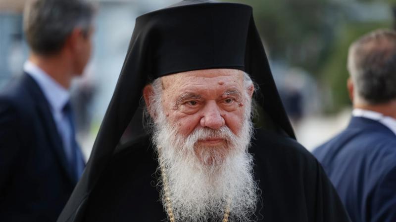 Αρχιεπίσκοπος Ιερώνυμος για Μαζωνάκη: «Ηταν ένα παιδί του Θεού. Στάθηκε πάντα ανώνυμα και σιωπηλά σε όσους είχαν ανάγκη» 1 ieronymos