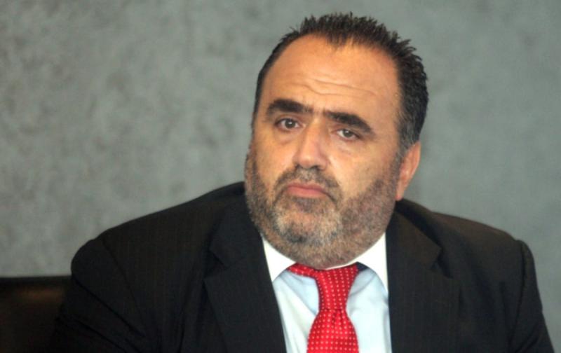 Μανώλης Σφακιανάκης: «Δεν έχουμε πρόβλημα ανηλίκων. Έχουμε πρόβλημα ενηλίκων που παράτησαν τα παιδιά τους σε TikTok και YouTube» 1 manolis sfakianakis