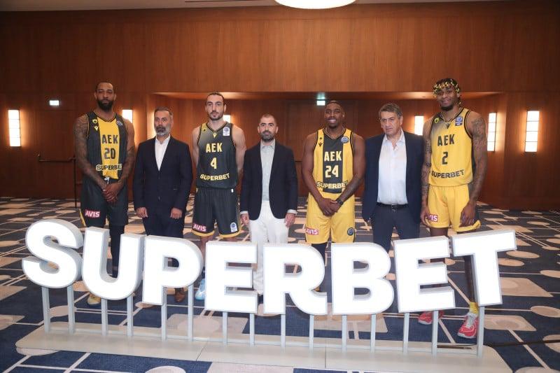 Νέα εποχή για ΑΕΚ! Συμφωνία με Superbet και τέσσερις εμφανίσεις