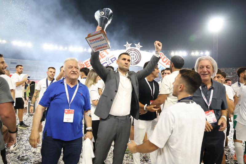 Αποθέωση Καρυπίδη για Λουτσέσκου – Τι αποκάλυψε για ΟΦΗ και ΠΑΟΚ!